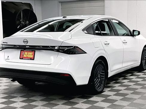 New 2026 Nissan Sentra SV FWD image 16