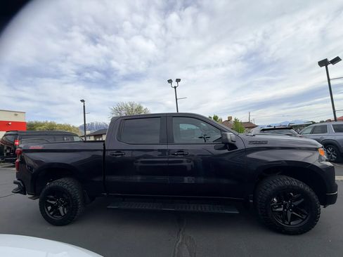 Used 2023 Chevrolet Silverado 1500 LT Trail Boss w/ Protection Package AWD/4WD image 3
