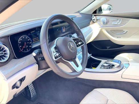 Used 2020 Mercedes-Benz E 450 Cabriolet image 16