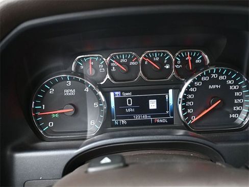 Used 2018 Chevrolet Silverado 1500 LTZ w/ Sport Package image 9