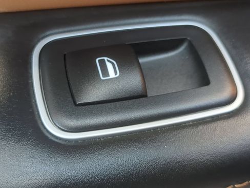 Used 2021 RAM 1500 Limited AWD/4WD image 34