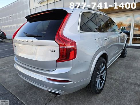 Used 2017 Volvo XC90 T6 Momentum w/ Vision Package image 5