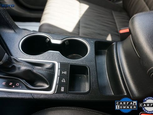 Used 2021 Kia Sportage LX image 34