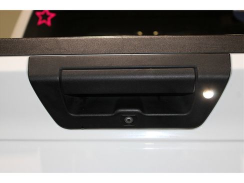 Used 2016 Ford F150 XLT w/ Trailer Tow Package image 17