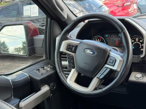 Used 2019 Ford F150 Lariat AWD/4WD image 12