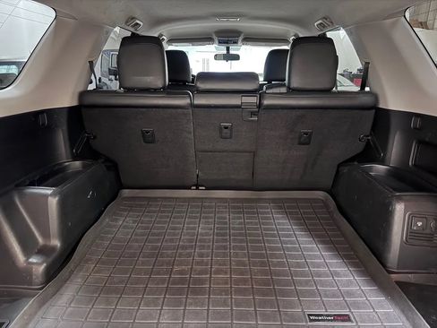 Used 2014 Toyota 4Runner SR5 RWD image 18