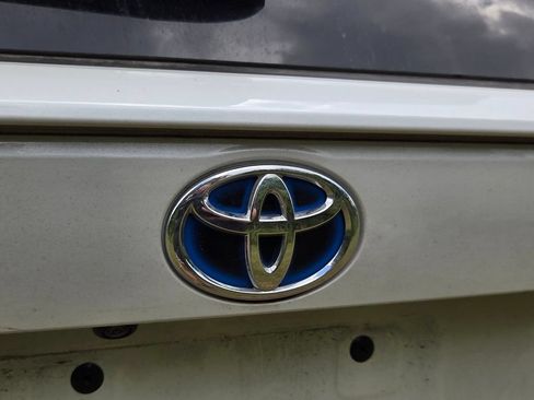 Used 2024 Toyota RAV4 XLE Premium w/ Weather Package AWD/4WD image 9