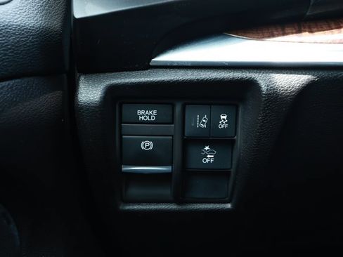 Used 2020 Acura MDX SH-AWD image 15
