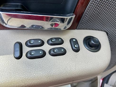 Used 2007 Ford F150 Lariat RWD image 18