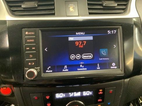 Used 2019 Nissan Sentra SV FWD image 16