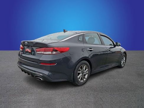 Used 2019 Kia Optima LX image 5