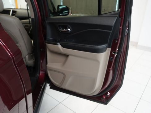 Used 2017 Honda Ridgeline RTL-E image 29