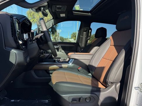 New 2026 Chevrolet Silverado 3500 High Country w/ Technology Package AWD/4WD image 14