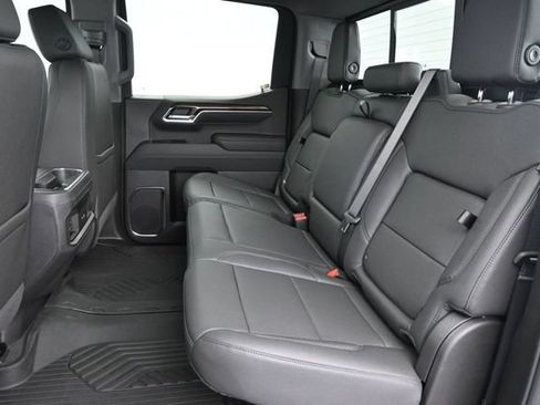 New 2026 Chevrolet Silverado 1500 LT Trail Boss w/ Convenience Package II AWD/4WD image 22