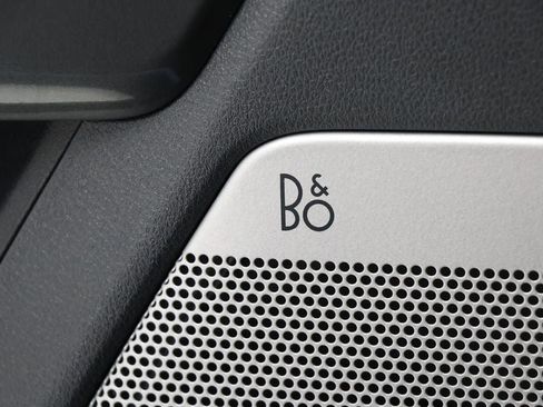 Used 2023 Ford F150 Lariat w/ Equipment Group 502A High image 35