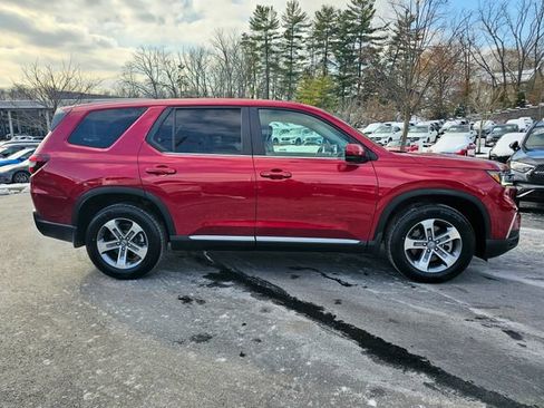 Used 2023 Honda Pilot EX-L image 8
