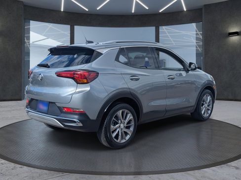 Used 2023 Buick Encore GX Essence w/ Experience Buick Package image 6