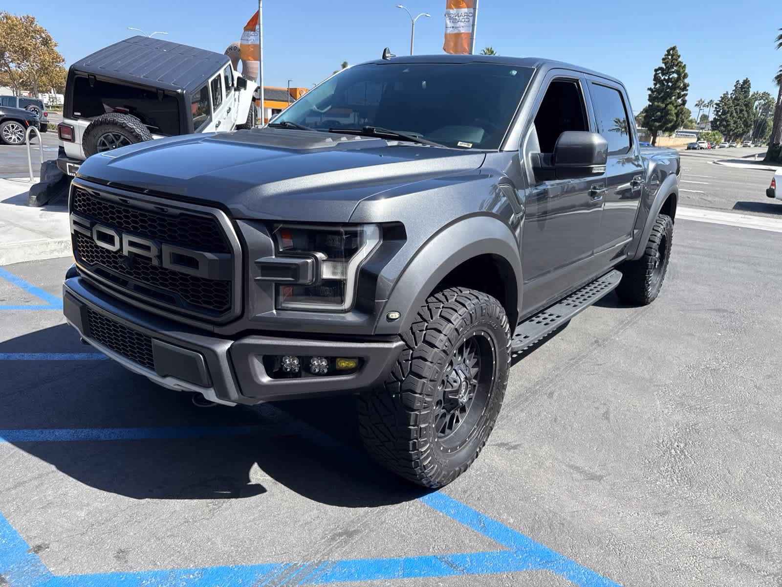 Used 2020 Ford F150 Raptor w/ Equipment Group 802A Luxury AWD/4WD image 1