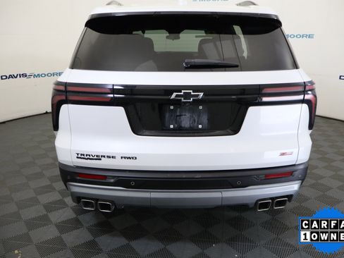 Used 2025 Chevrolet Traverse Z71 w/ Driver Confidence Package image 8