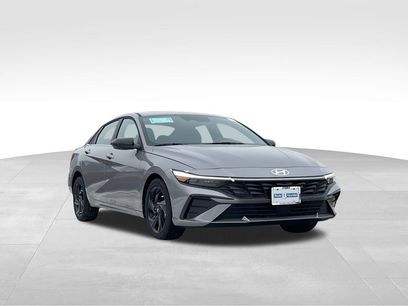 New 2026 Hyundai Elantra SEL Sport Premium