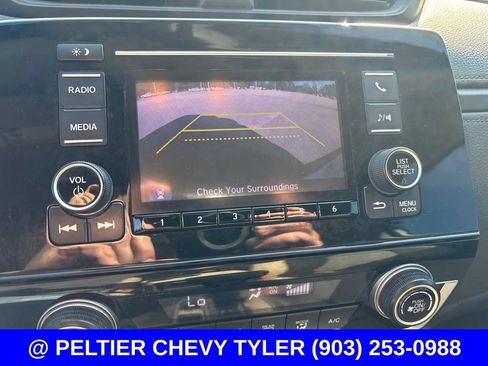 Used 2018 Honda CR-V LX image 14