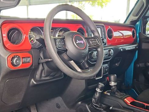 Used 2020 Jeep Wrangler Sport AWD/4WD image 11