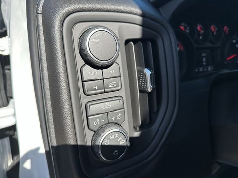 New 2026 Chevrolet Silverado 1500 Custom image 24