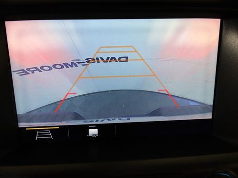 Used 2019 Chevrolet Colorado Z71 image 25