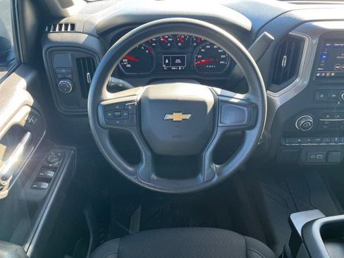 Used 2024 Chevrolet Silverado 1500 Custom image 12