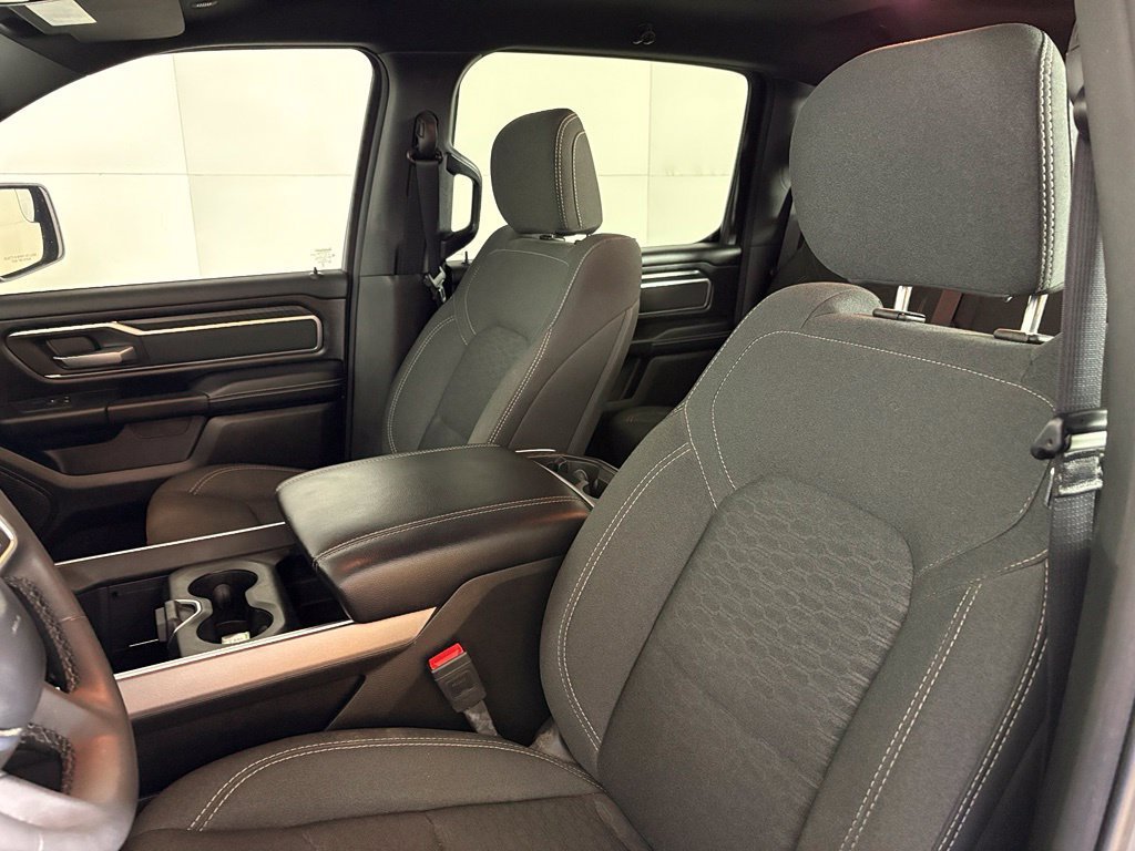 Used 2025 RAM 1500 Big Horn AWD/4WD image 18