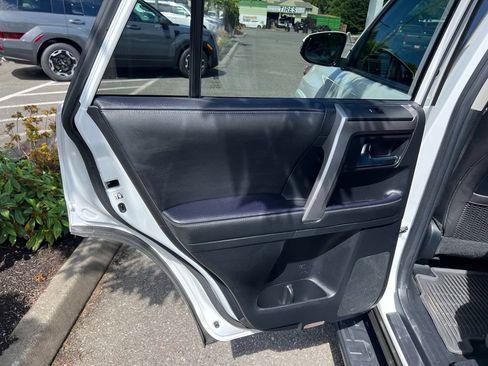 Certified 2024 Toyota 4Runner SR5 Premium w/ Moonroof Package AWD/4WD image 16