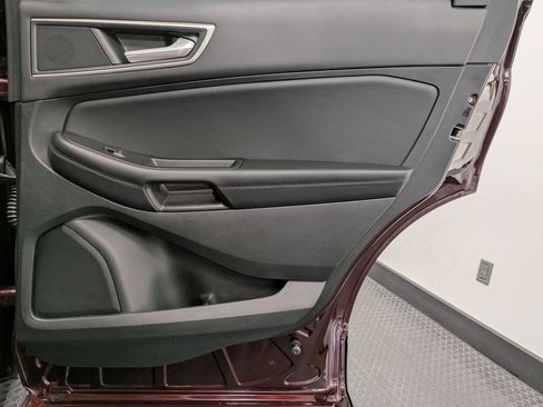 Used 2022 Ford Edge SEL w/ Convenience Package image 25