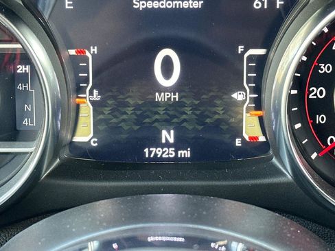 Used 2021 Jeep Wrangler Unlimited Rubicon image 26