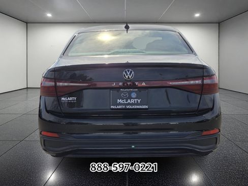 Certified 2025 Volkswagen Jetta S image 4