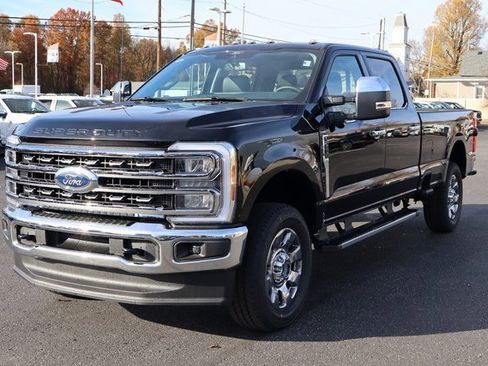 New 2026 Ford F250 Lariat w/ Chrome Package image 13