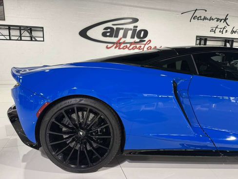 Used 2020 McLaren GT image 45