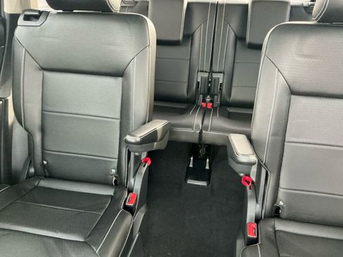 Used 2023 Volkswagen Atlas SEL image 13