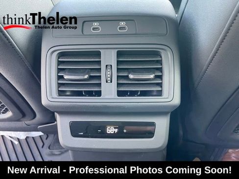 Used 2025 Audi Q5 Premium w/ Convenience Package AWD/4WD image 18