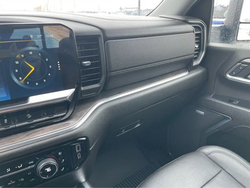Used 2024 Chevrolet Silverado 2500 LTZ w/ LTZ Plus Package image 27
