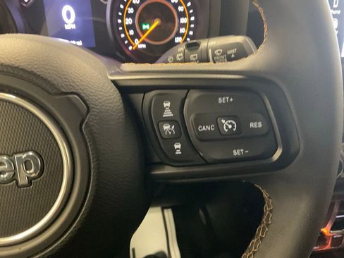 Used 2024 Jeep Wrangler Willys image 56