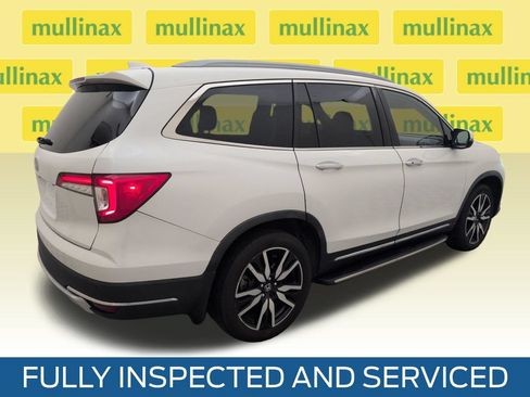 Used 2020 Honda Pilot Touring image 3