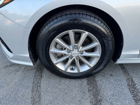 Used 2018 Hyundai Sonata ECO image 10