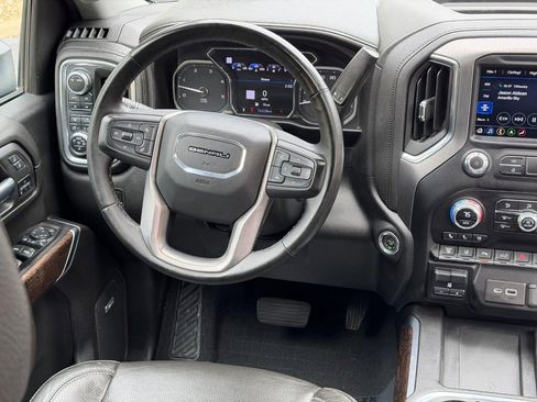 Used 2023 GMC Sierra 2500 Denali w/ Denali Ultimate Package AWD/4WD image 12