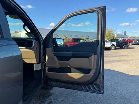 Used 2023 Ford F150 XLT image 19