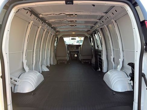 New 2025 Chevrolet Express 3500 Extended w/ Driver Convenience Package image 12