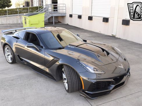 Used 2019 Chevrolet Corvette ZR1 image 7