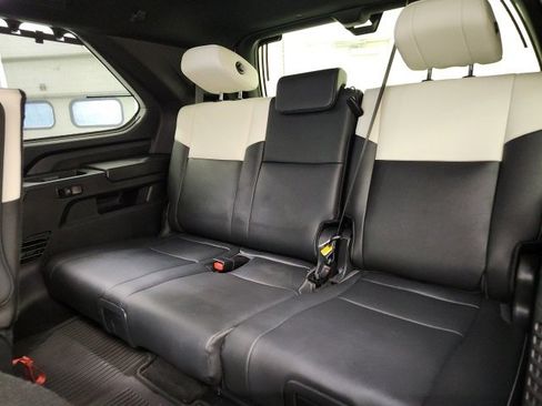 Used 2024 Toyota Sequoia Capstone image 10