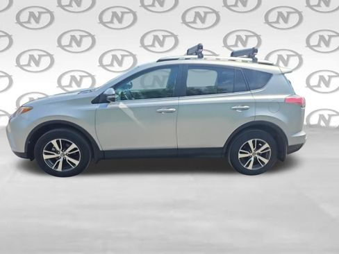 Used 2016 Toyota RAV4 XLE AWD/4WD image 8