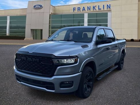 Used 2025 RAM 1500 Big Horn AWD/4WD image 3