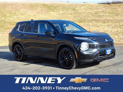 Used 2023 Mitsubishi Outlander SEL Black Edition image 1
